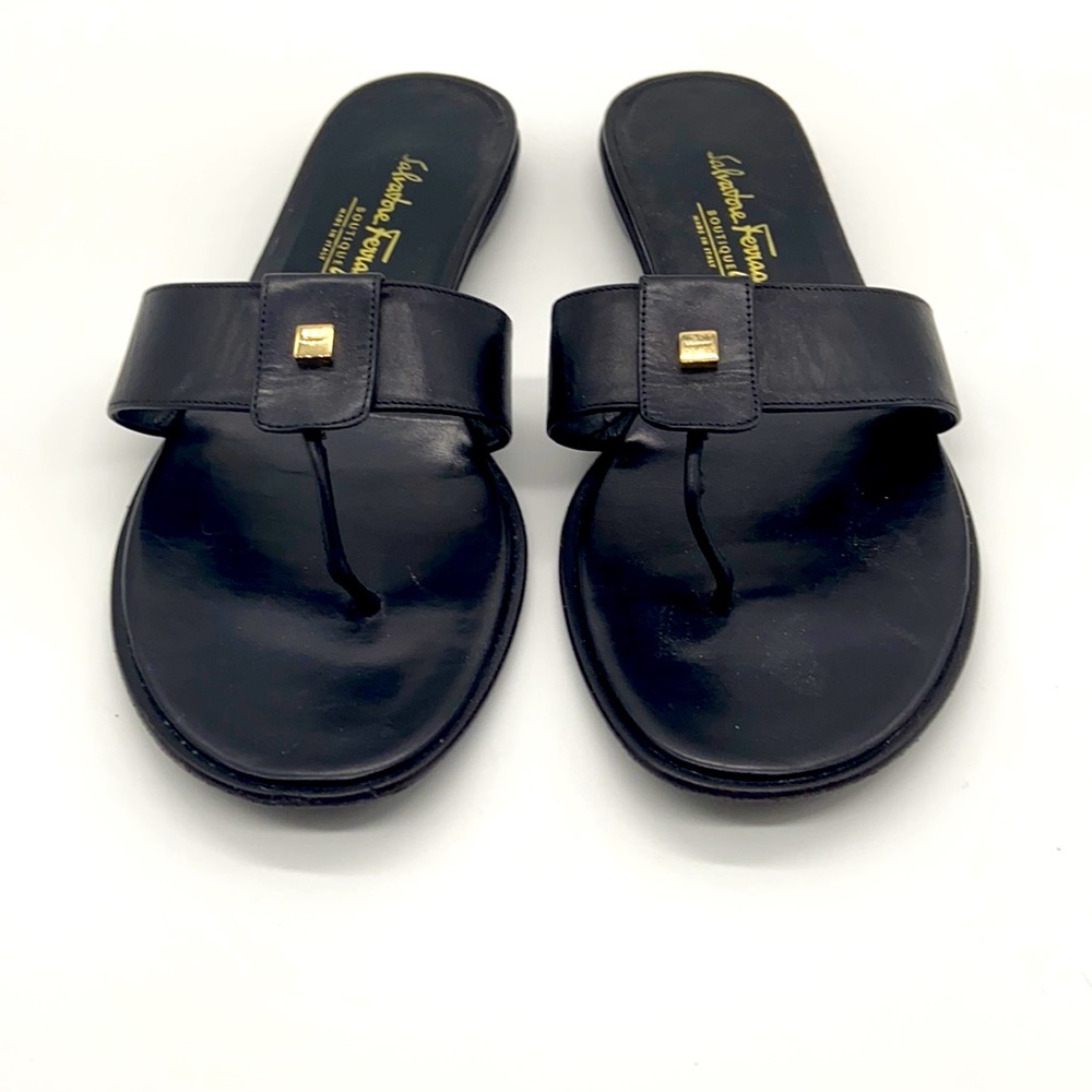 Salvatore Ferragamo Black Leather Thong Sandals 8B